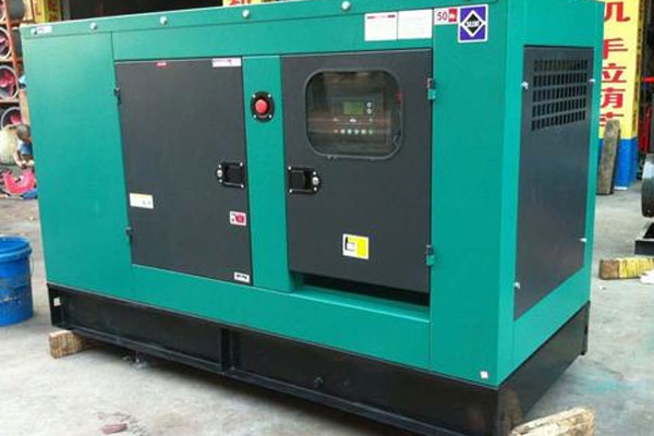 朗县如何检查机油的使用时间？