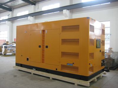 朗县不同类型的发电机组在冬季保养时的注意事项有何差异？