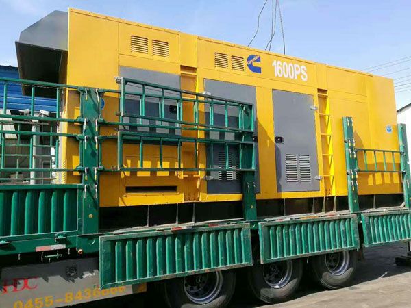 朗县测量水冷式机油散热器密封件尺寸时的注意事项有哪些？